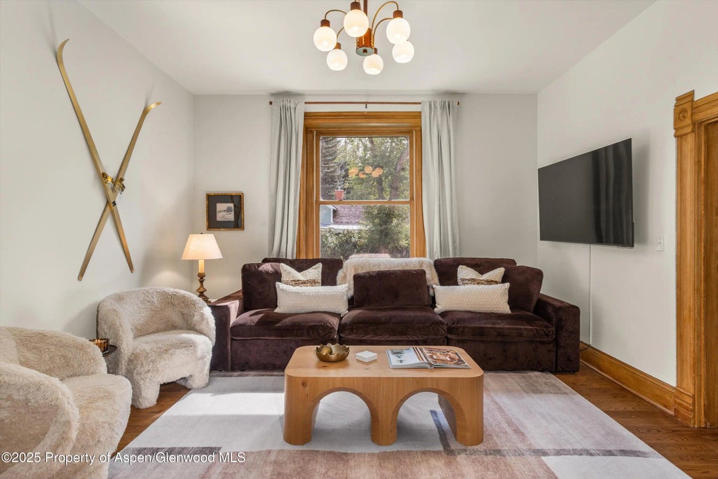 17 of 59 - 500 W Francis Street, Aspen, CO