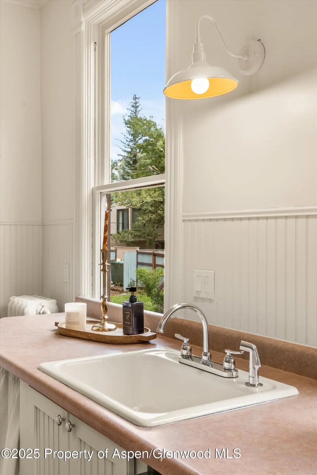 31 of 59 - 500 W Francis Street, Aspen, CO