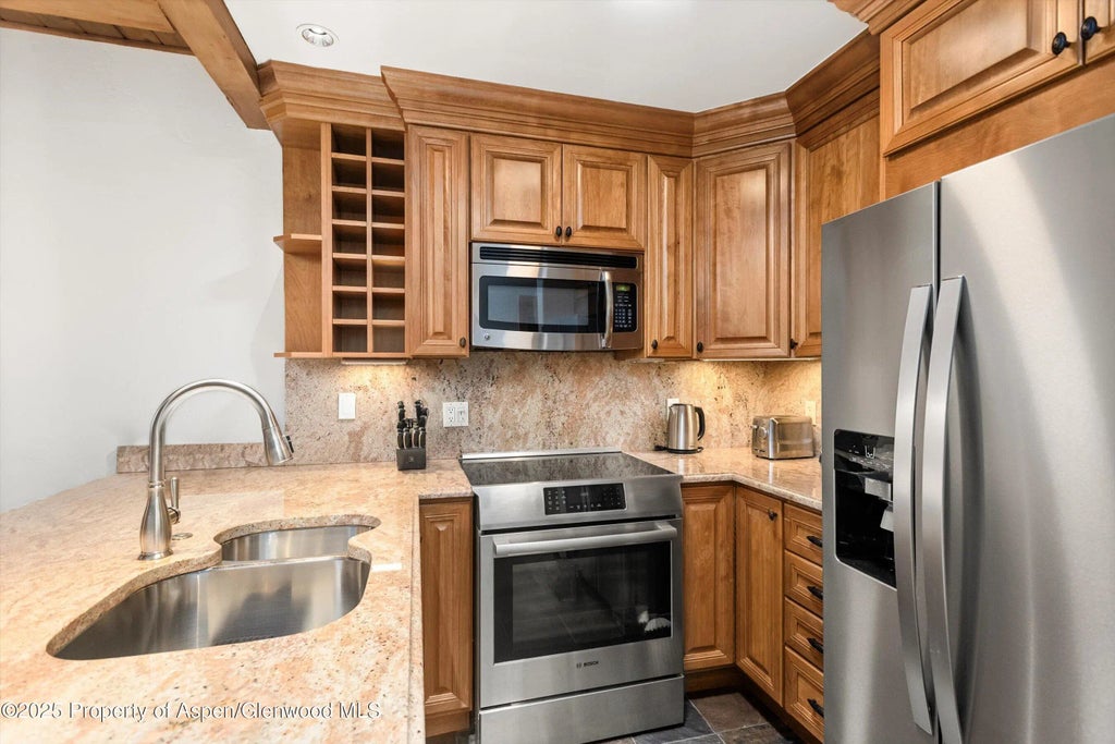 5 of 51 - 610 S West End Street D206, Aspen, CO