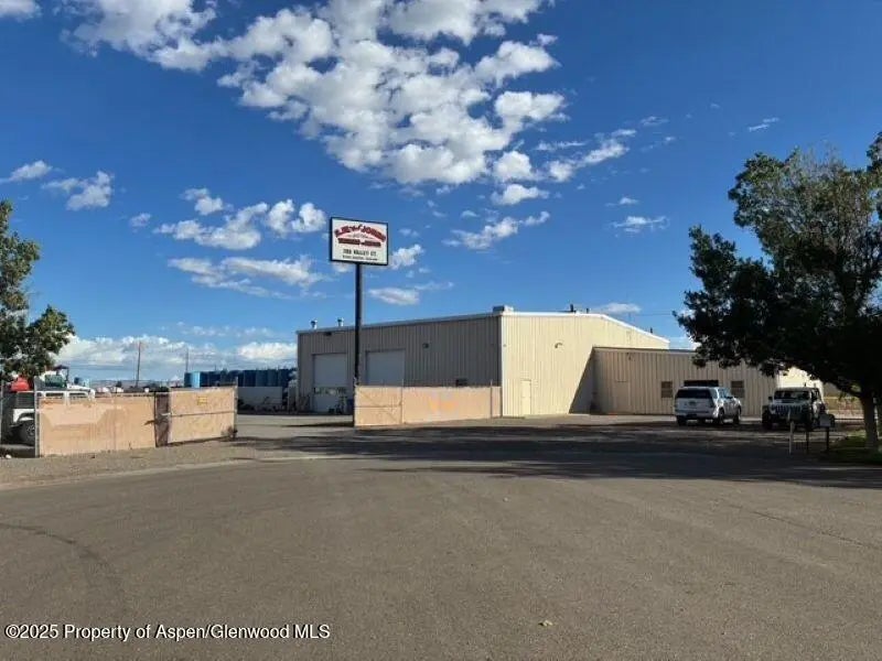 1 of 10 - 789 Valley Court, Grand Junction, CO