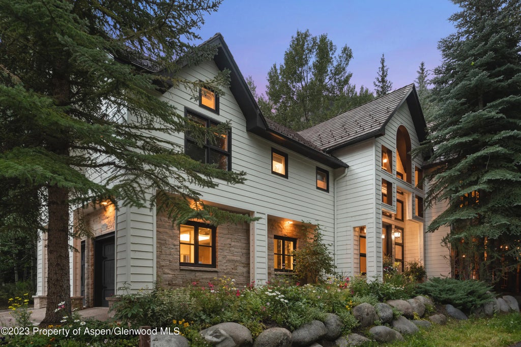 1 of 43 - 901 Ute Avenue, Aspen, CO