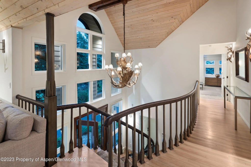 31 of 43 - 901 Ute Avenue, Aspen, CO