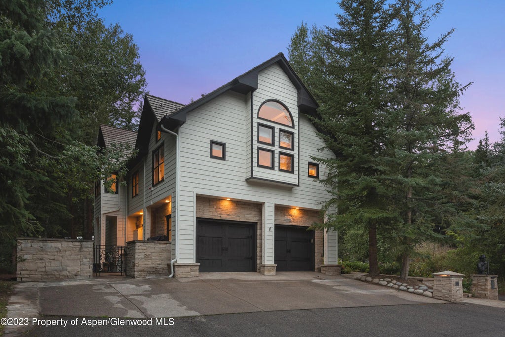 43 of 43 - 901 Ute Avenue, Aspen, CO