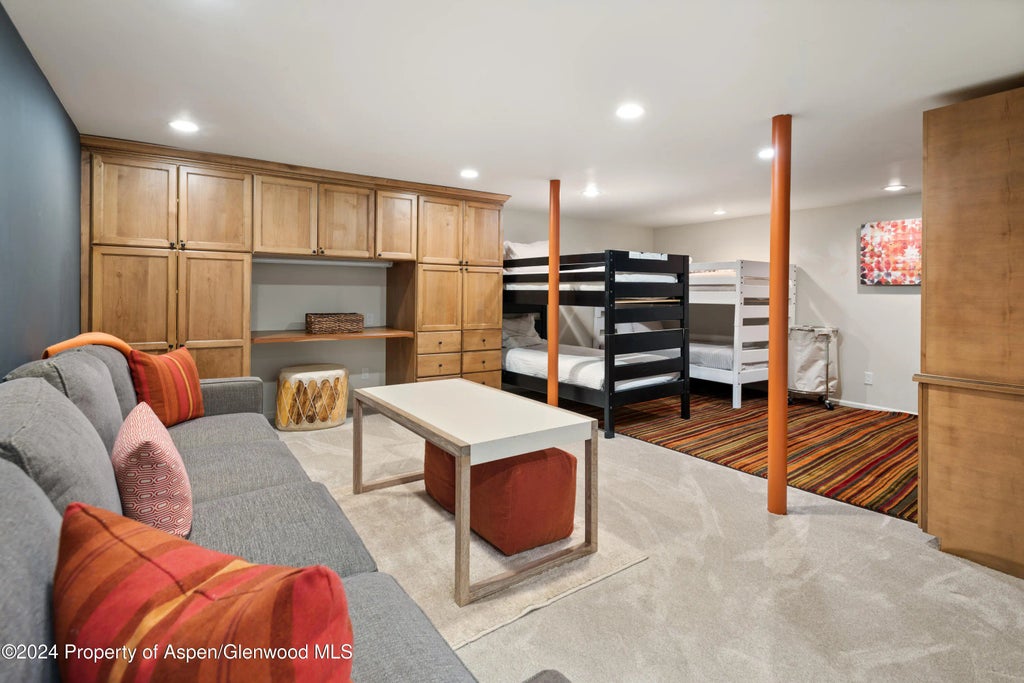 33 of 40 - 901 Ute Avenue, Aspen, CO