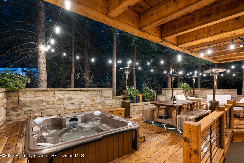 40 of 40 - 901 Ute Avenue, Aspen, CO