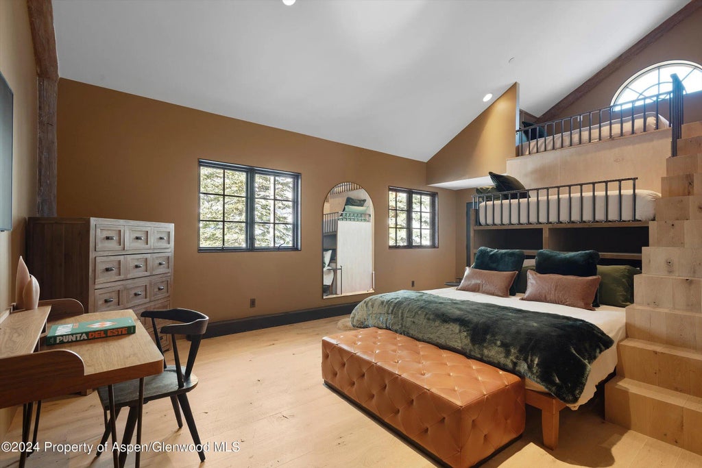 28 of 63 - 931 N Hayden Road, Aspen, CO