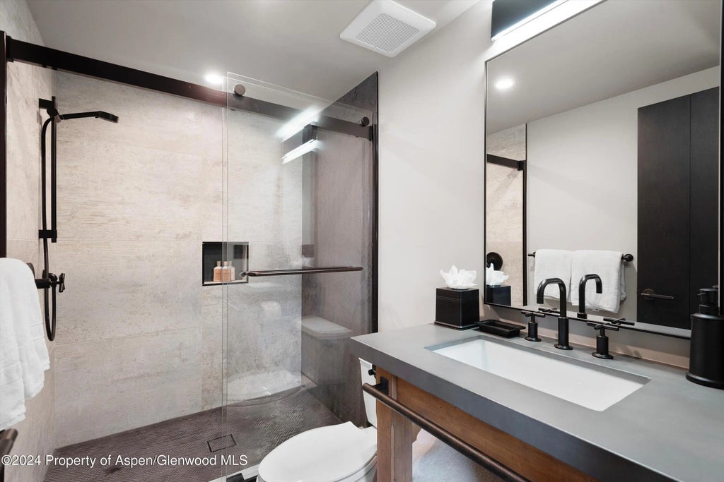 31 of 63 - 931 N Hayden Road, Aspen, CO