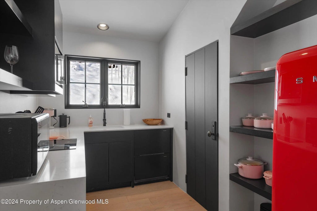 61 of 63 - 931 N Hayden Road, Aspen, CO