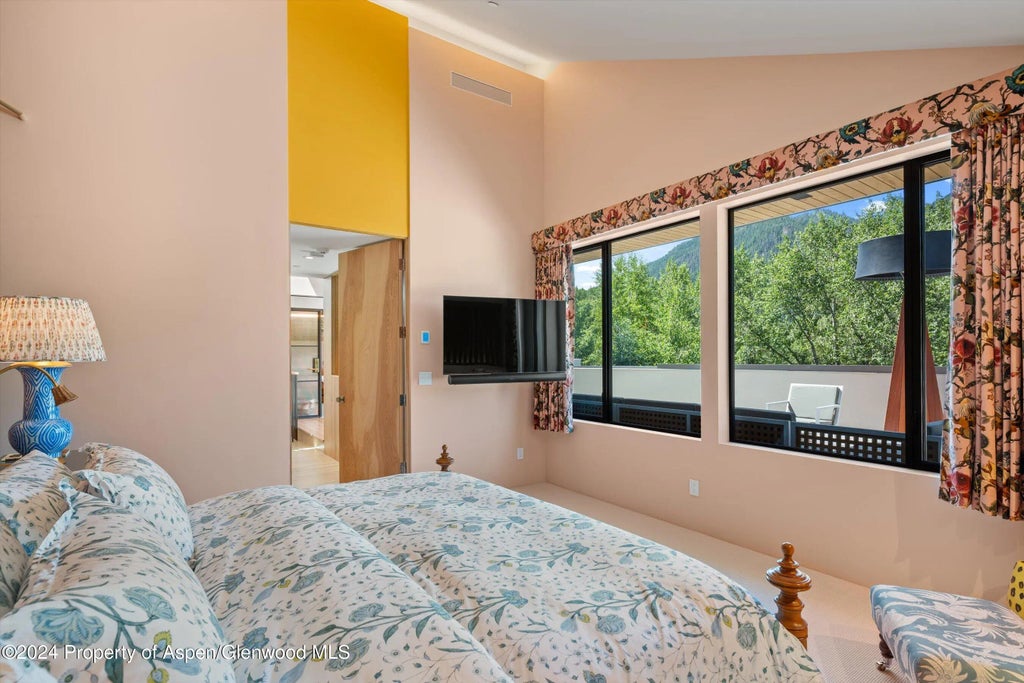 29 of 57 - 701 Gibson Avenue, Aspen, CO