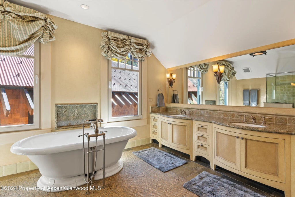 25 of 37 - 200 Jalanda Lane, Aspen, CO