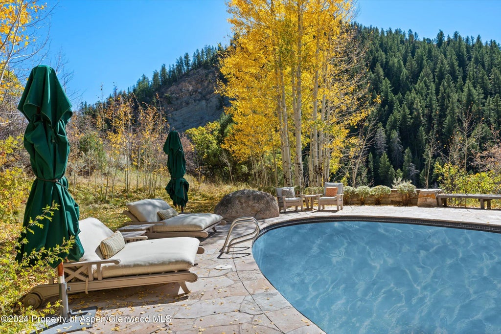 6 of 37 - 200 Jalanda Lane, Aspen, CO