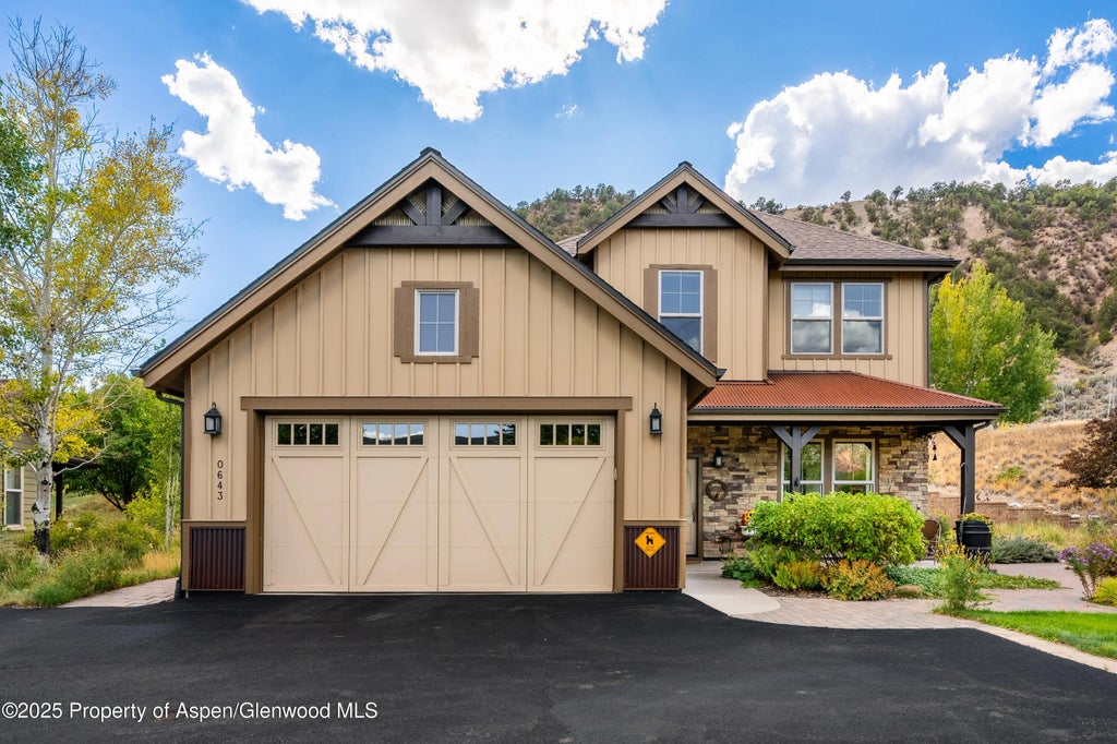 19 of 27 - 643 River Bend Way, Glenwood Springs, CO