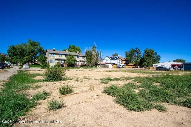 17 of 19 - 102 Main Street, Silt, CO