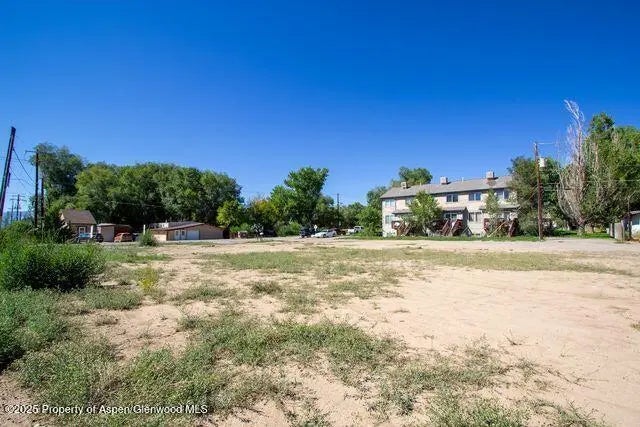 18 of 19 - 102 Main Street, Silt, CO