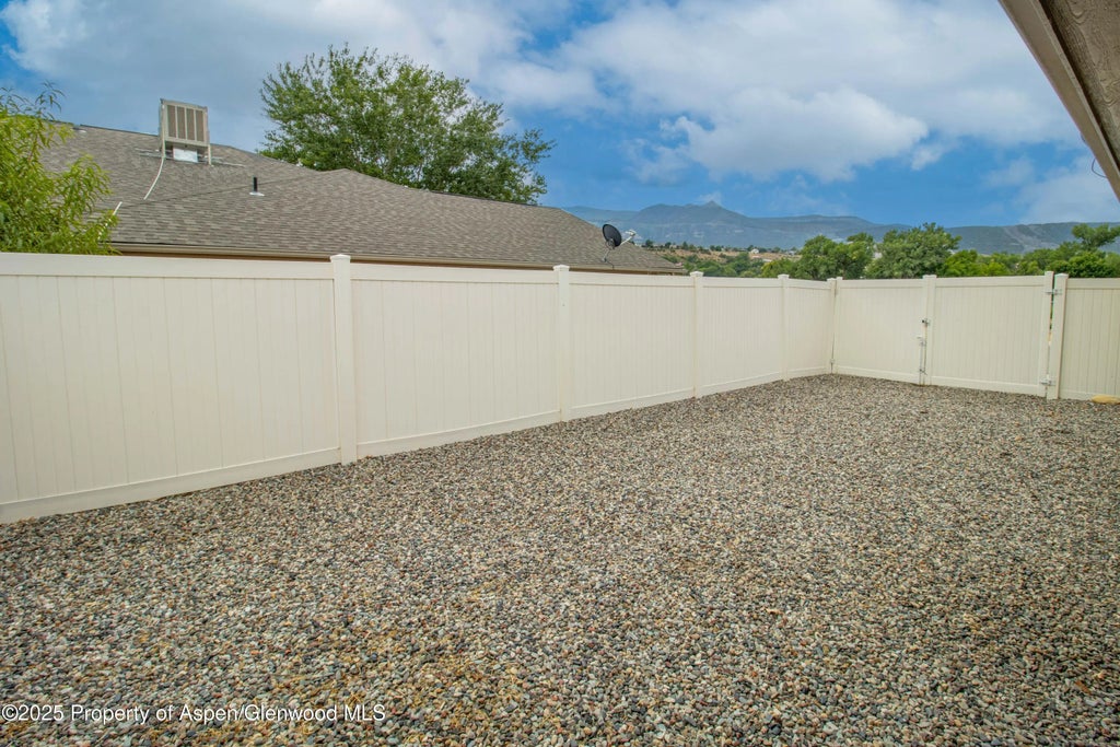 23 of 26 - 140 Anvil Lane, Parachute, CO