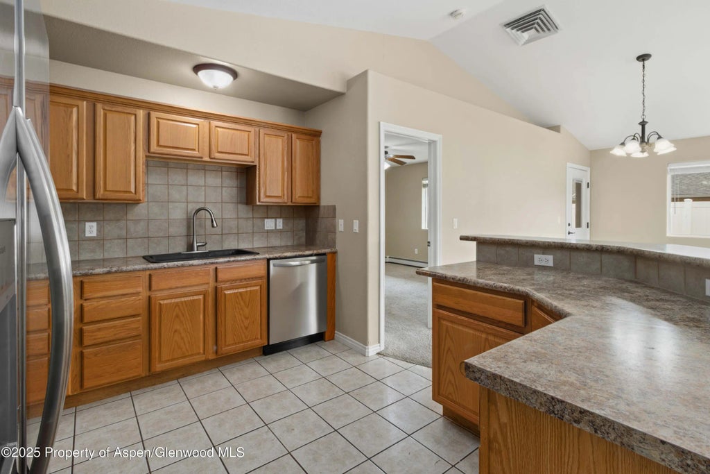 3 of 26 - 140 Anvil Lane, Parachute, CO