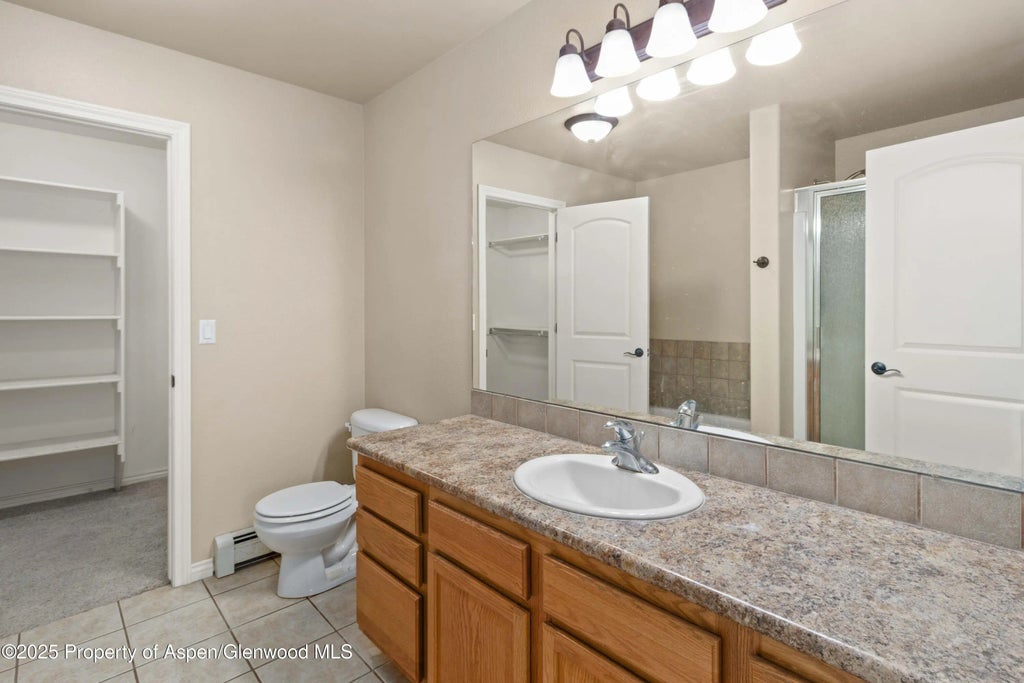 7 of 26 - 140 Anvil Lane, Parachute, CO