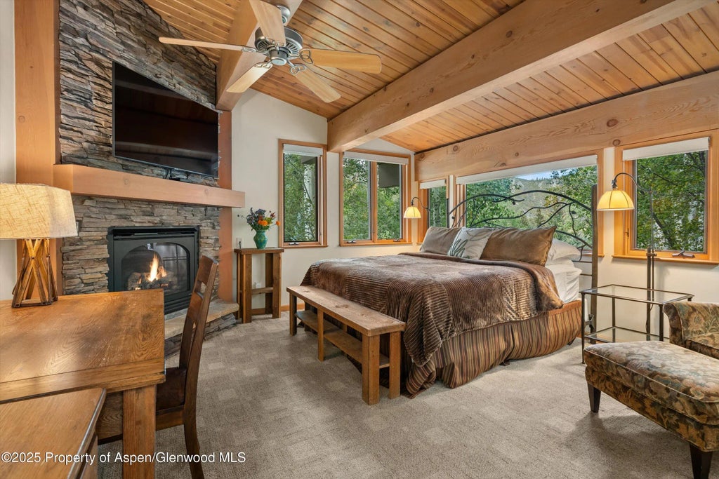 13 of 37 - 600 Carriage Way K9&10, Snowmass Village, CO