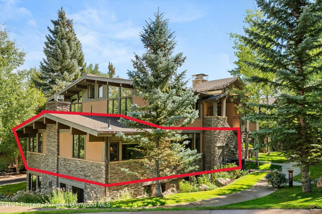 2 of 37 - 600 Carriage Way K9&10, Snowmass Village, CO