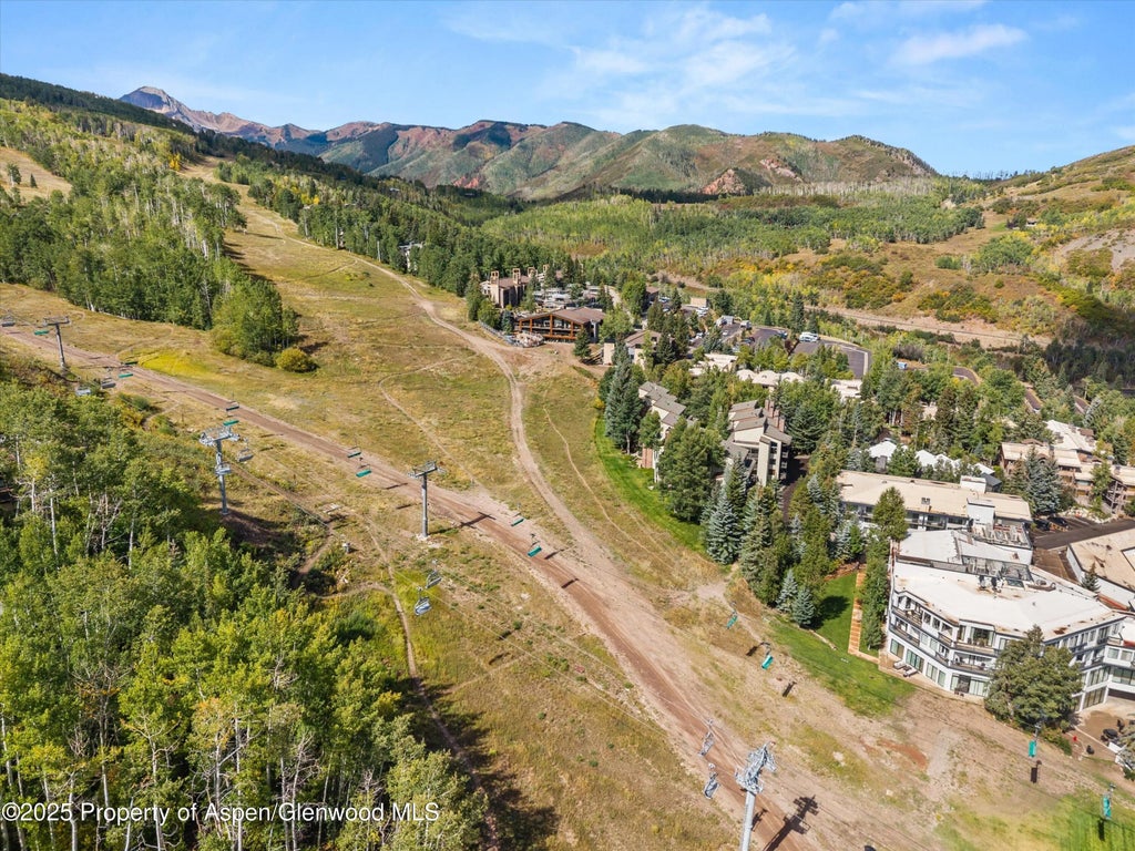 27 of 37 - 600 Carriage Way K9&10, Snowmass Village, CO