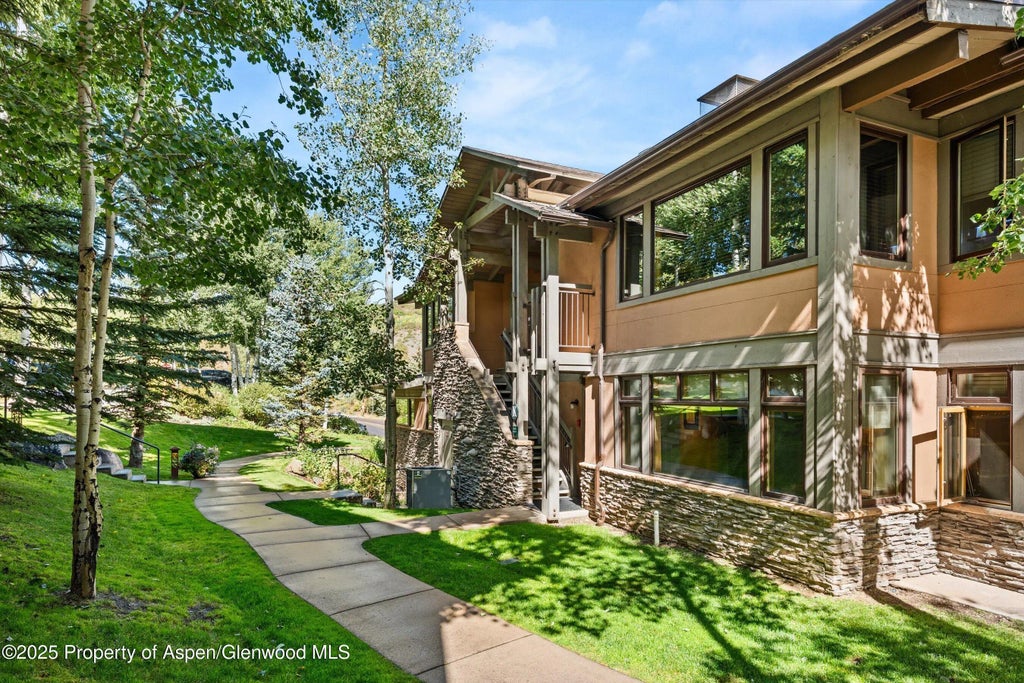 28 of 37 - 600 Carriage Way K9&10, Snowmass Village, CO