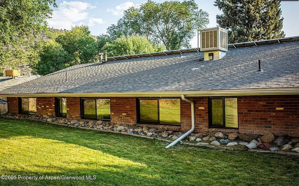 5 of 24 - 228 N 7th Street, New Castle, CO