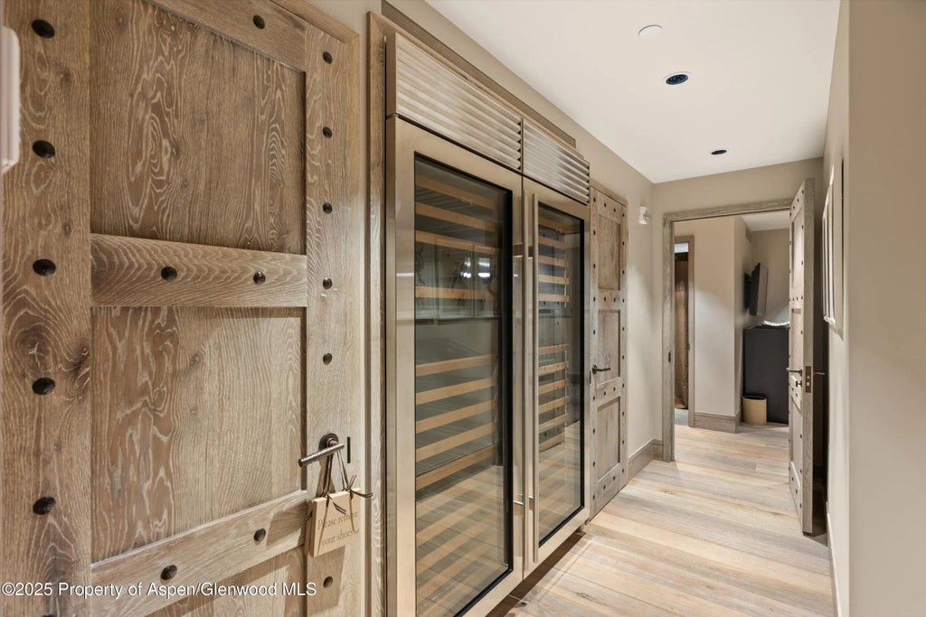 14 of 18 - 630 E Hyman Avenue 203, 204, 205 & 206, Aspen, CO