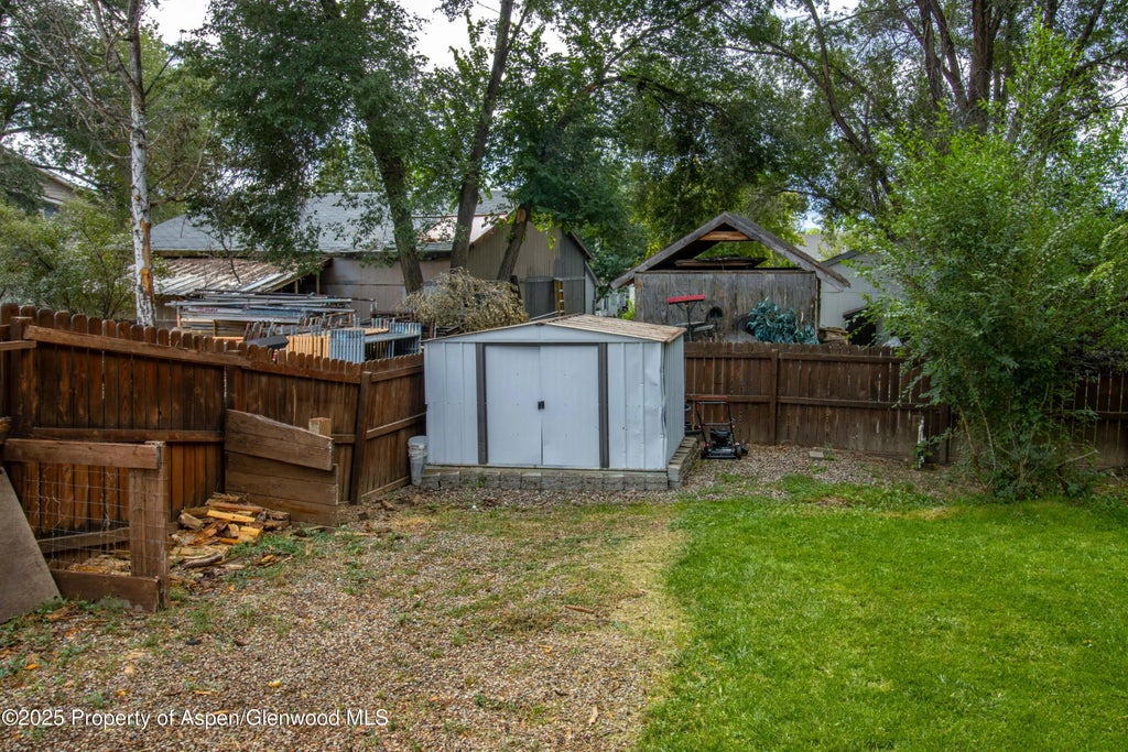 28 of 29 - 1425 Orchard Avenue, Silt, CO
