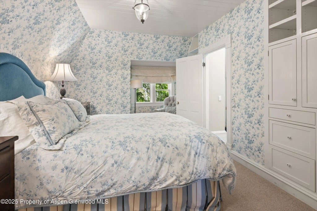 19 of 39 - 200 W Hopkins Avenue, Aspen, CO