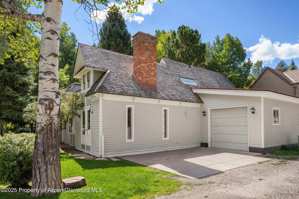 38 of 39 - 200 W Hopkins Avenue, Aspen, CO