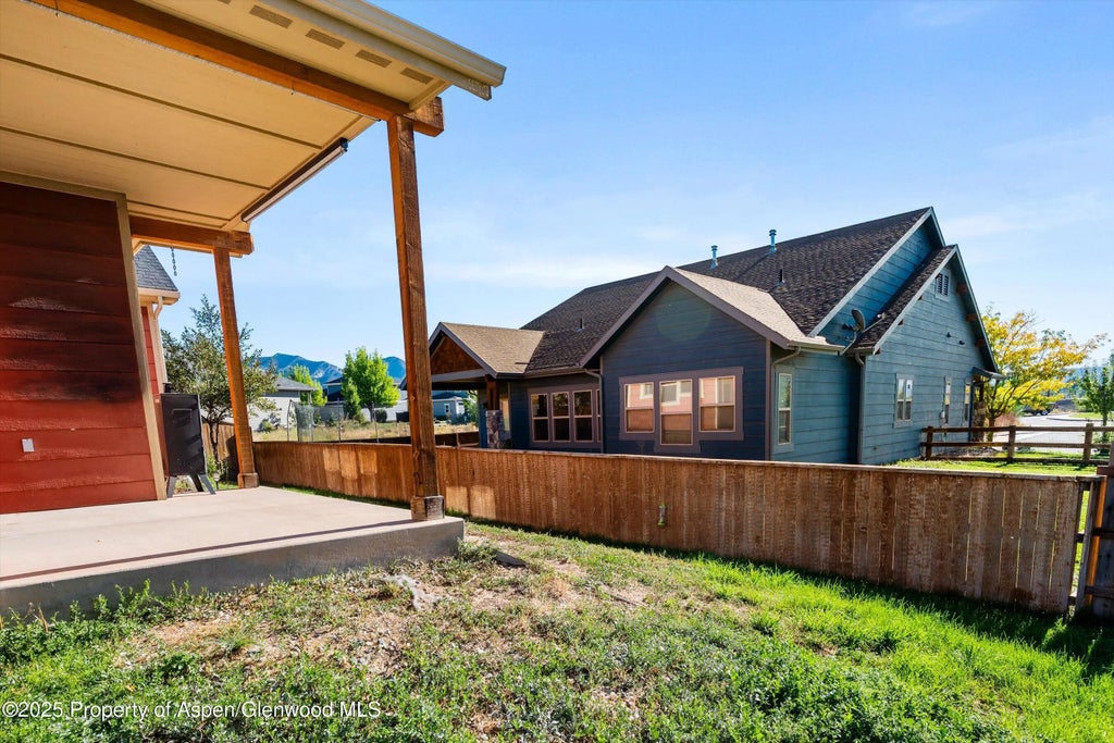 28 of 31 - 1788 Belgian Loop, Silt, CO