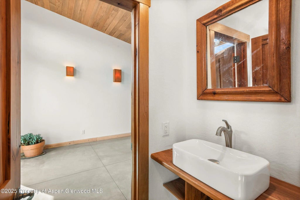 28 of 36 - 320 Hawk Lane, Basalt, CO