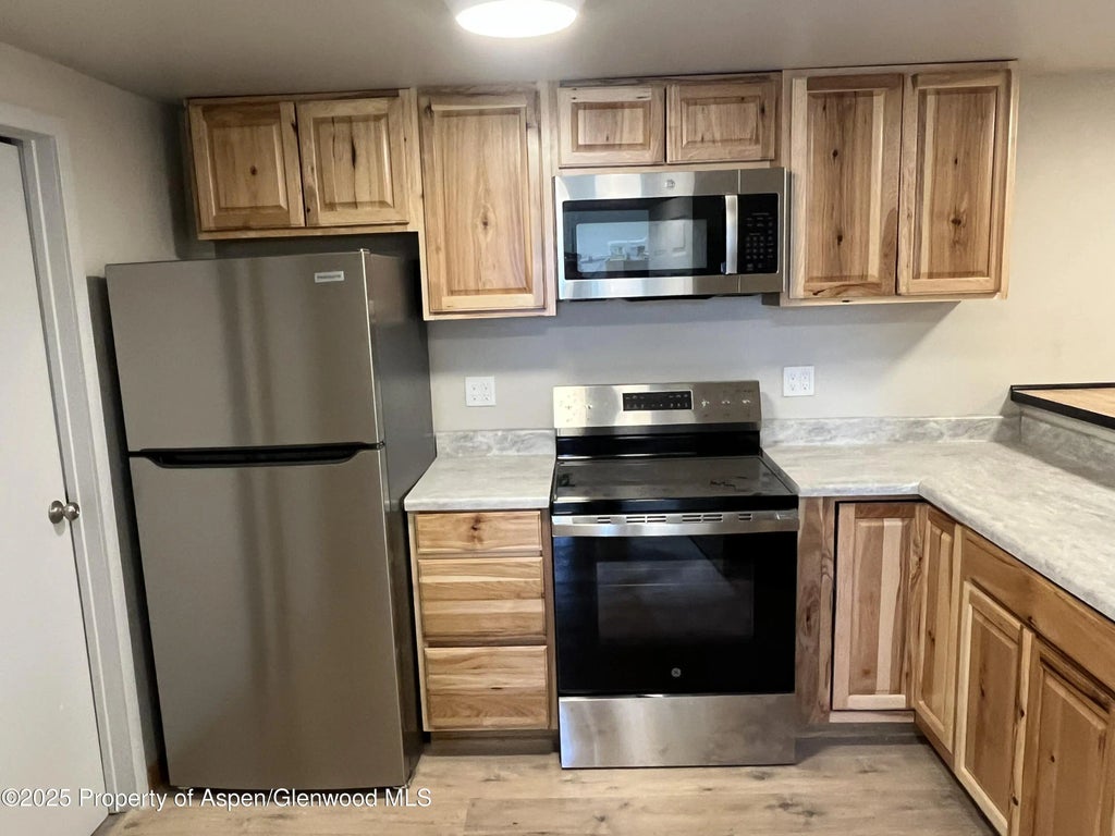 3 of 22 - 6702 Highway 82, Glenwood Springs, CO