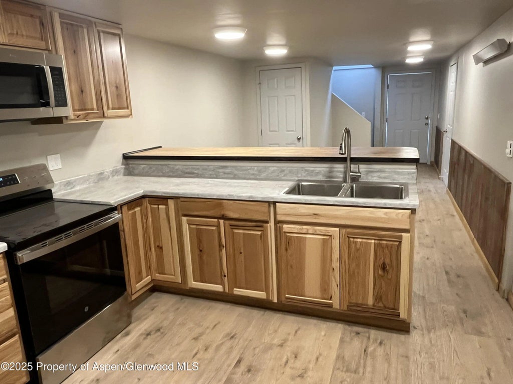 8 of 22 - 6702 Highway 82, Glenwood Springs, CO