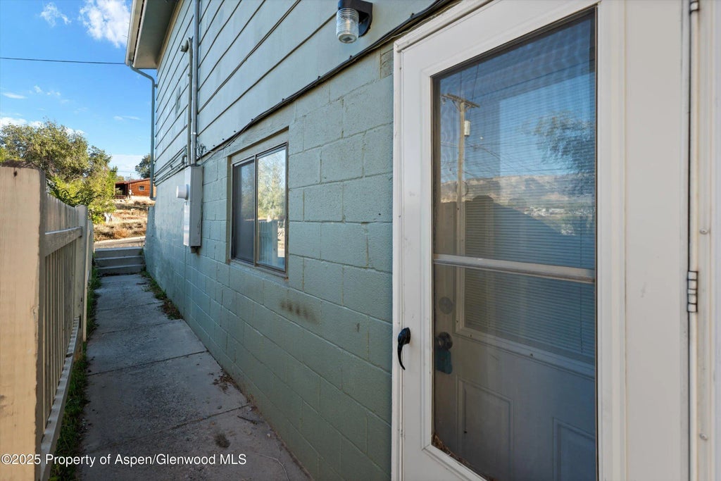 16 of 33 - 411 E 1st Street, Rifle, CO