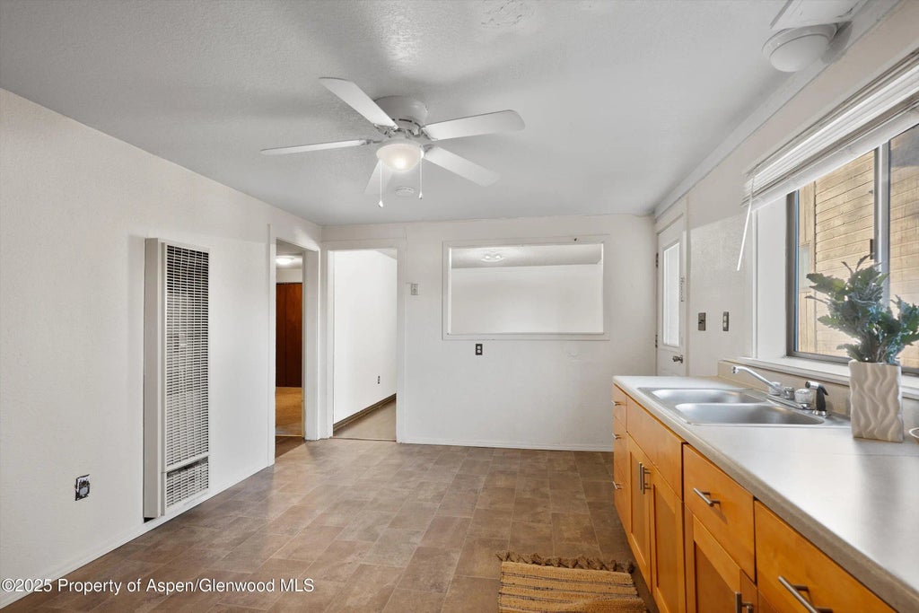 19 of 33 - 411 E 1st Street, Rifle, CO