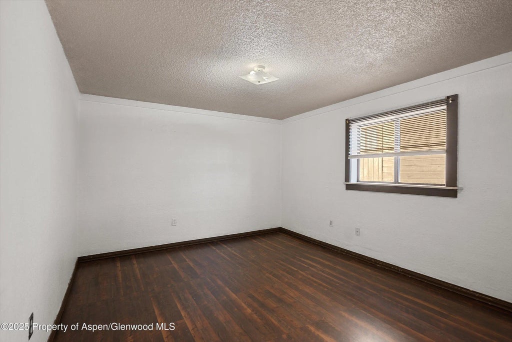 20 of 33 - 411 E 1st Street, Rifle, CO