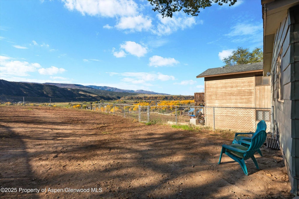 25 of 33 - 411 E 1st Street, Rifle, CO