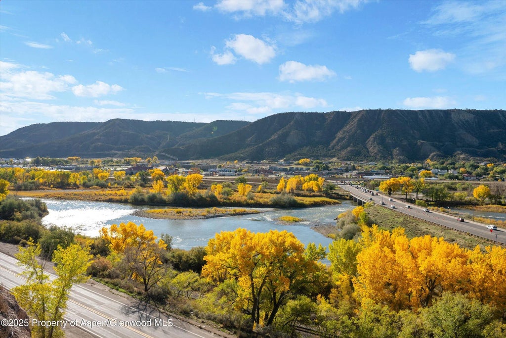 32 of 33 - 411 E 1st Street, Rifle, CO