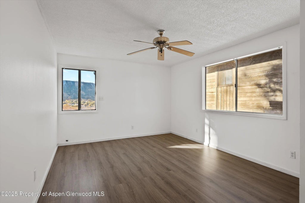 5 of 33 - 411 E 1st Street, Rifle, CO