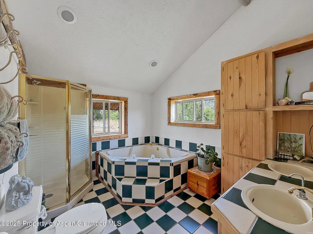 25 of 35 - 41263 133 Highway, Paonia, CO