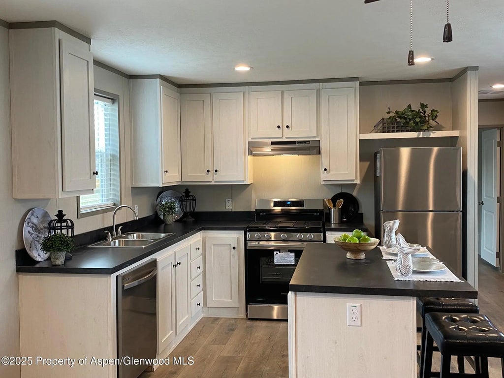 3 of 14 - 128 Horizon Circle, Parachute, CO