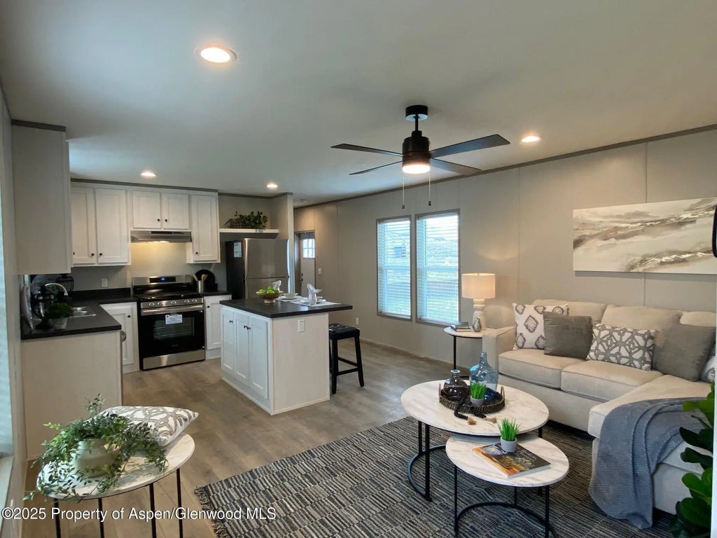 8 of 14 - 128 Horizon Circle, Parachute, CO