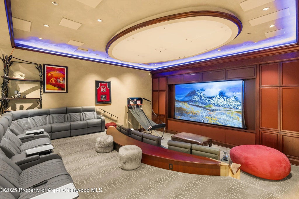 19 of 22 - 928 S Mill Street, Aspen, CO