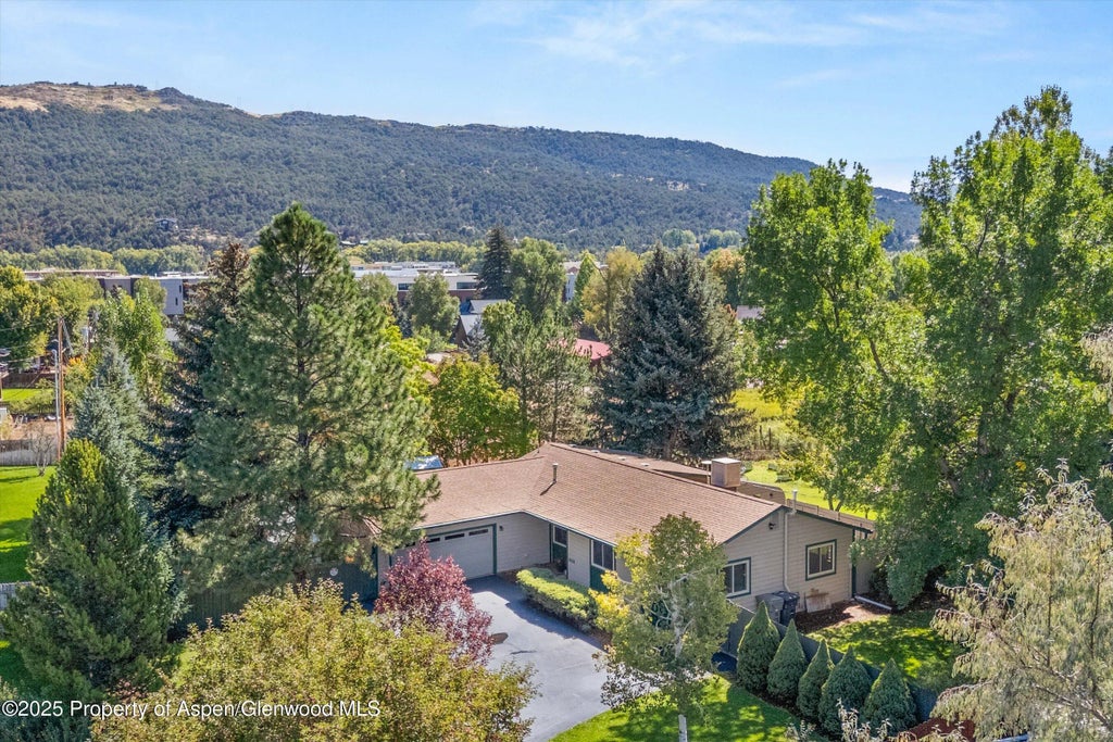 1 of 43 - 128 Hopi, Carbondale, CO