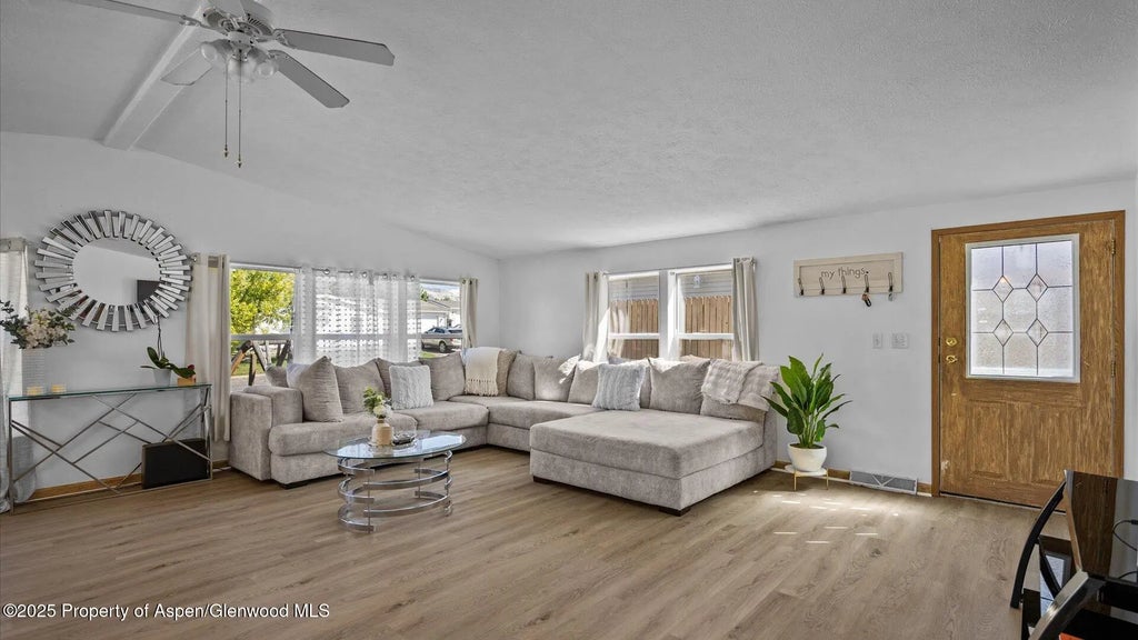 9 of 39 - 26 Baker Hill Place, Parachute, CO