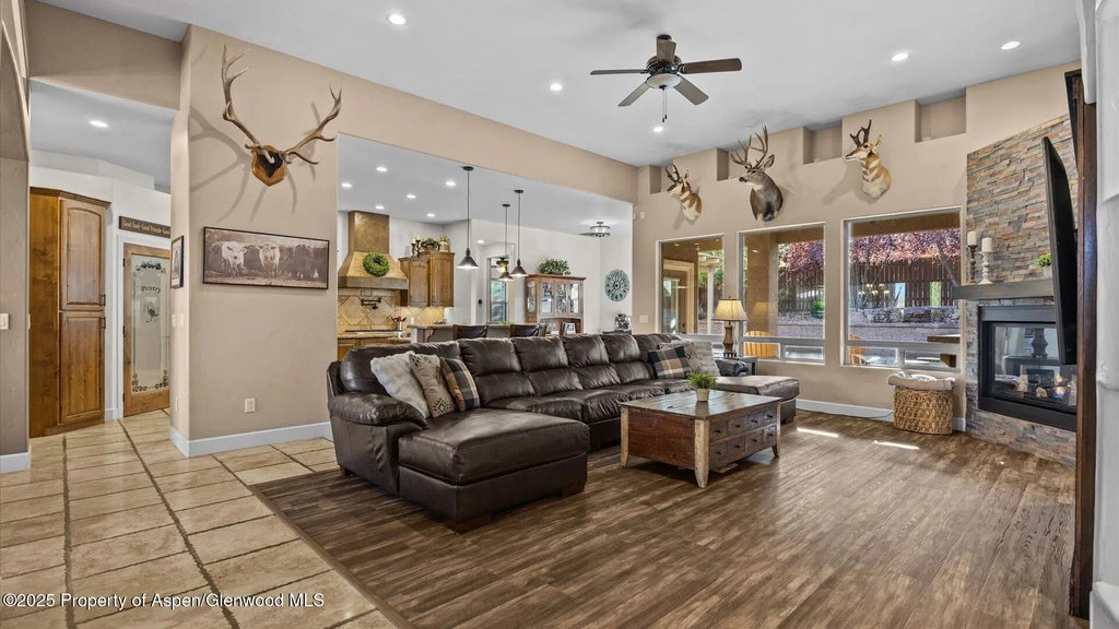 7 of 42 - 693 Roundup Drive, Grand Junction, CO