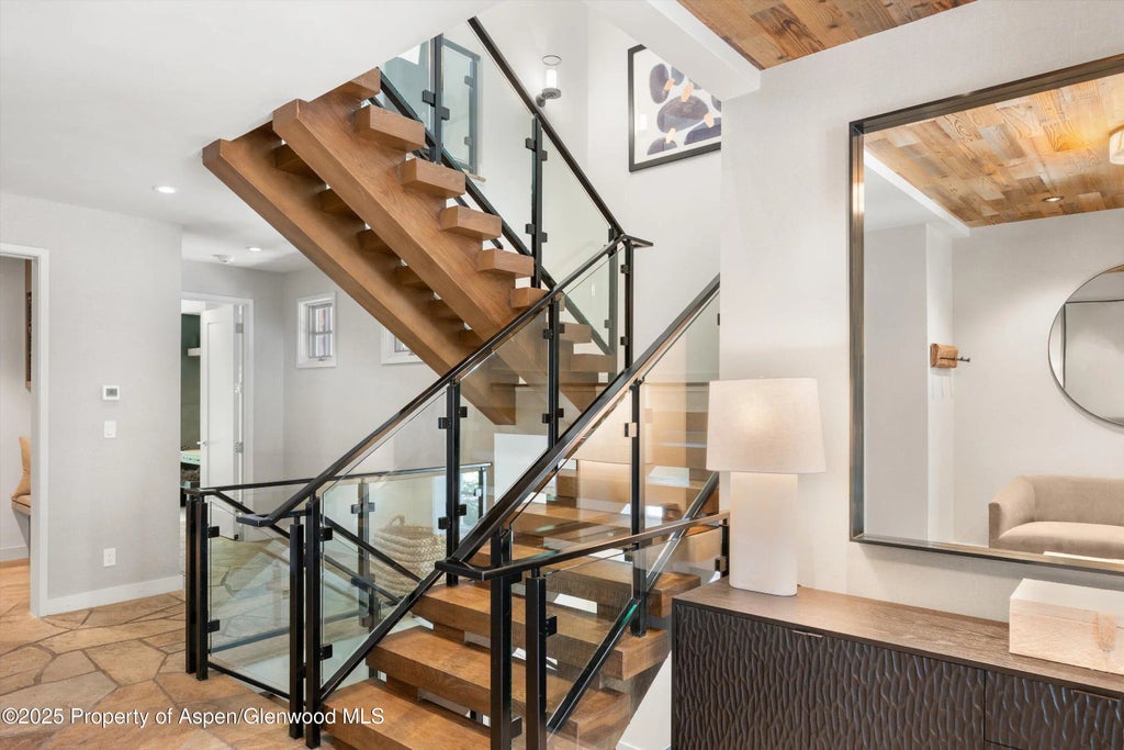 19 of 43 - 971 Ute Avenue, Aspen, CO