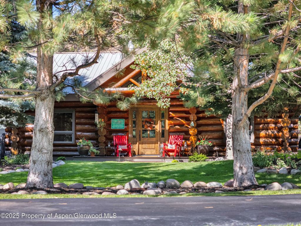 13 of 59 - 1637 Emma Spur Road, Basalt, CO