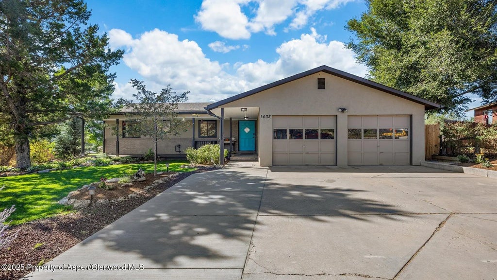 1 of 28 - 1433 Jays Avenue, Rifle, CO